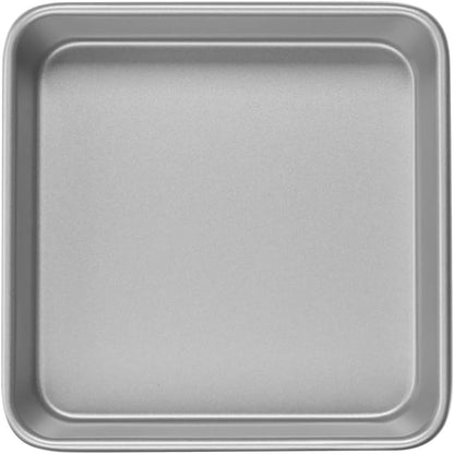 Cuisinart 9-Inch Chef's Classic Nonstick Bakeware Square Cake Pan, Silver