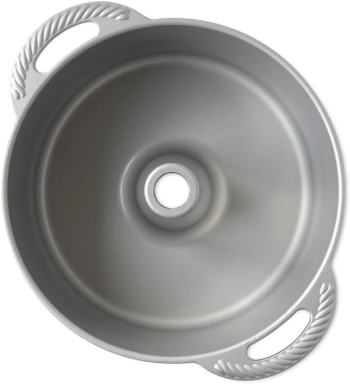 Nordic Ware Classic Cast Pound Cake, Nonstick 10 Inch One Piece Pan - Great for Angel Food, Coffee Cake, 18 Cup - Graphite