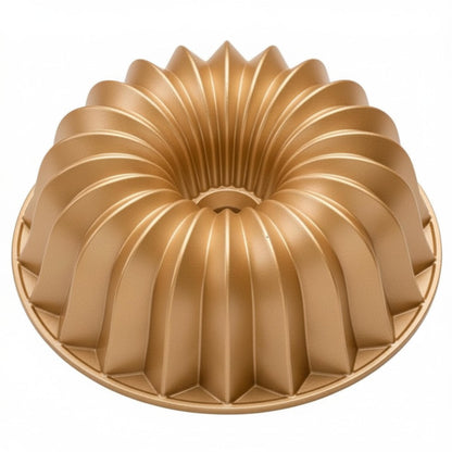 NutriChef Cake Pan - 10 Cups Die Cast Fluted Aluminum Cake Mold, Nonstick for Easy Release and Even Bake, Durable Design, Ideal for Desserts and Casseroles
