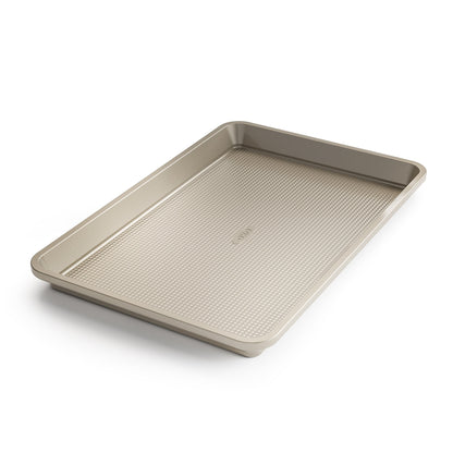 OXO GG NON-STICK PRO CAKE PAN - 9-in x 13-in