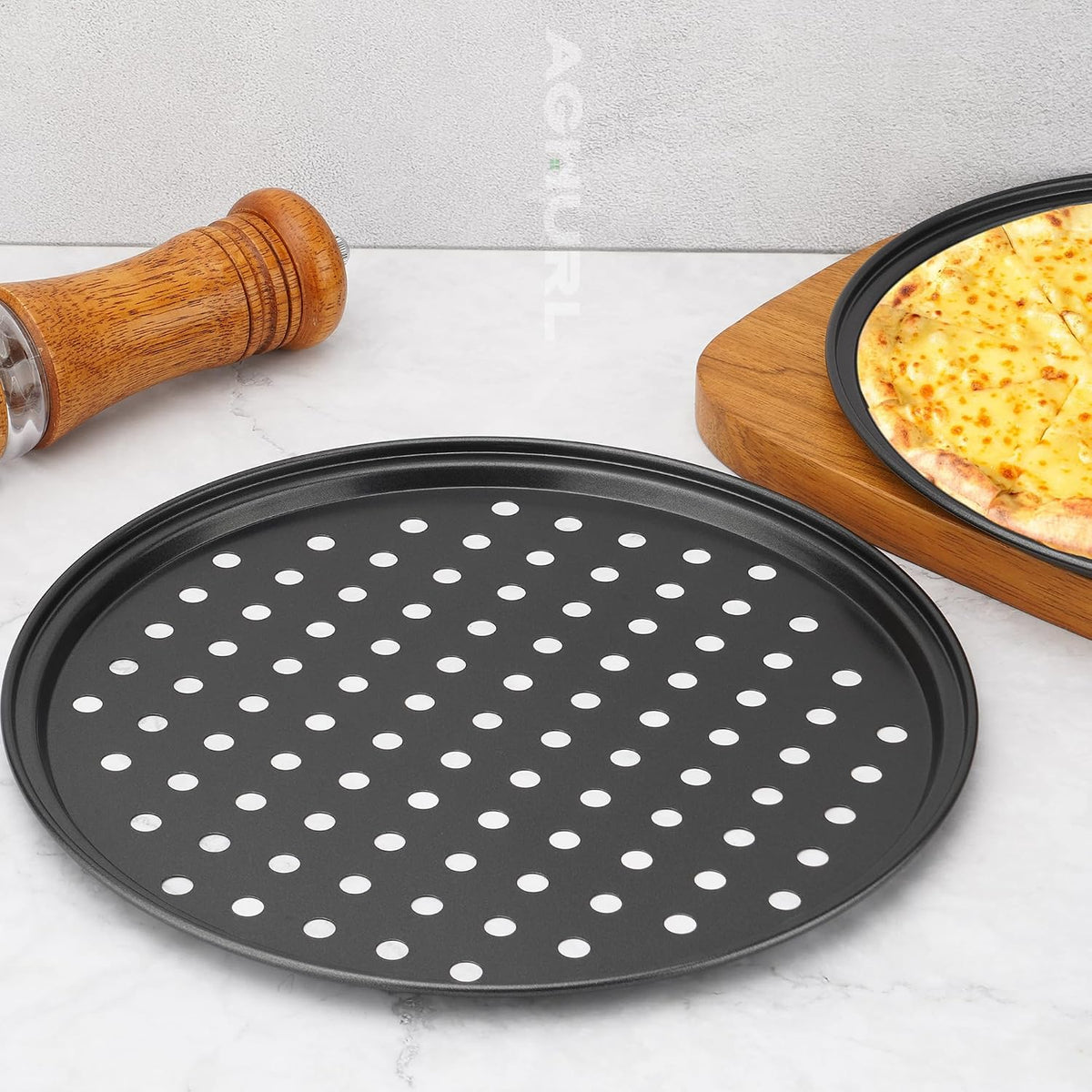 9 inch Pizza Pans with Holes, Nonstick Pizza Tray, 2-Pack