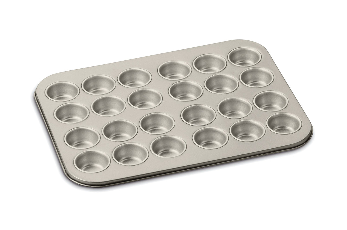 Cuisinart 9-Inch Chef's Classic Nonstick Bakeware Round Cake Pan, Champagne